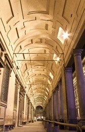 florence, uffizi's gallery entrance at night