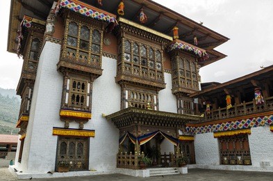 punakha dzong, bhutan - punakha dzong or pungthang dewachen phodrang (palace of great happiness) in punakha, the old capital of bhutan.
