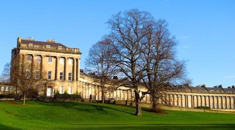 royal crescent bath england panoramic landscape
