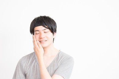 beauty image (men and beauty care lotion, face)