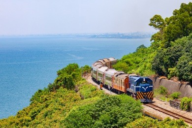 train on the railway near fangshan station in pingtung, taiwan