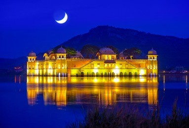 jal mahal (water palace) was built during the 18th century in the middle of man sager lake.  jaipur, rajasthan, india.
