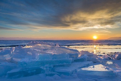 lake baikal, listvyanka. ice, winter, snow, sunset, dawn