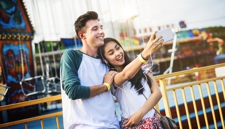couple dating relaxation love theme park concept