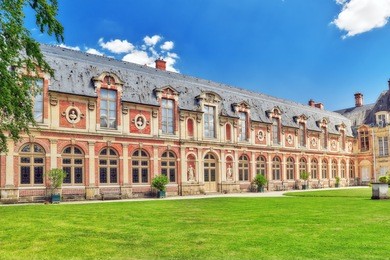 suburban residence of the france kings - beautiful chateau fontainebleau and surrounding his park. 