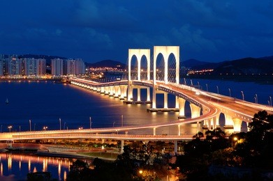 the night scenery of bridge in macau