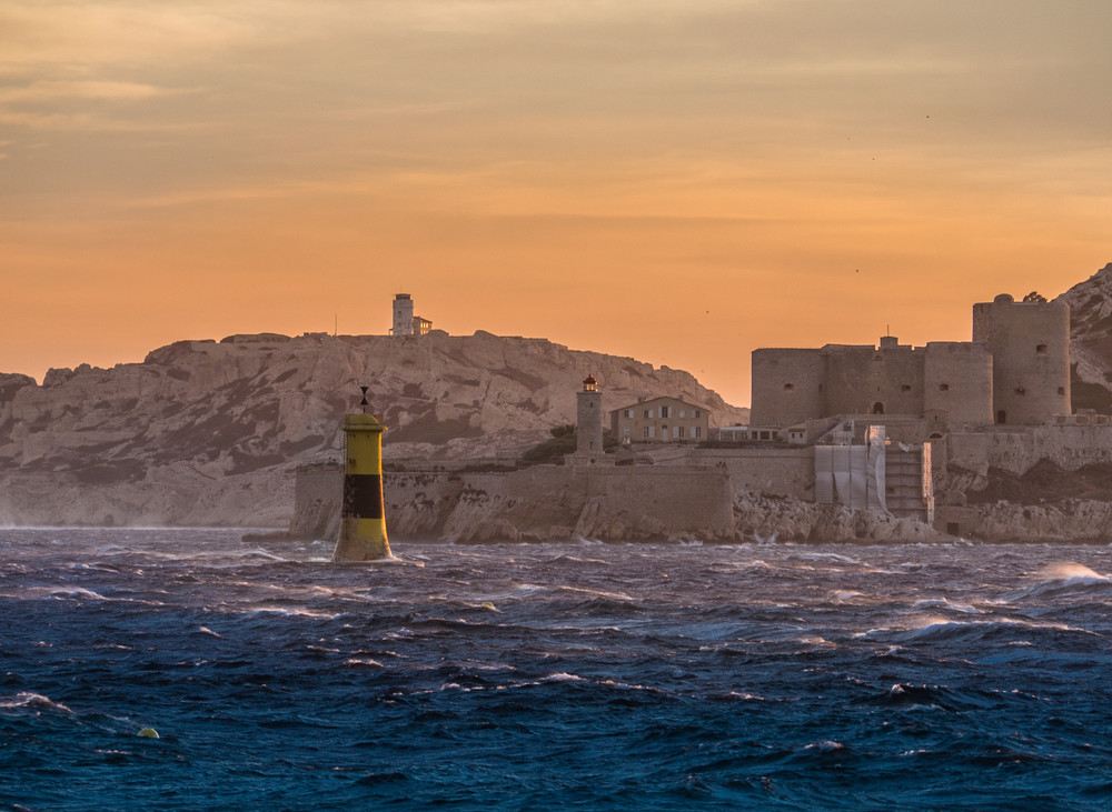 chateau d'if sunset - island with a castle, france (marseille)
