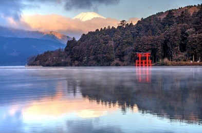 mount fuji reflection on lake ashinoko, hakone, japan
