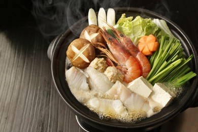 japanese seafood hot pot
