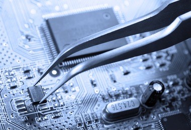 assembling a circuit board