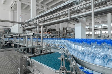 for the production of plastic bottles and bottles on a conveyor belt factory