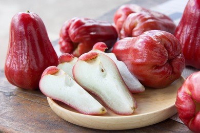 rose apple , thailand apple fruit flavors of sweet red gloss.  rose apple on background