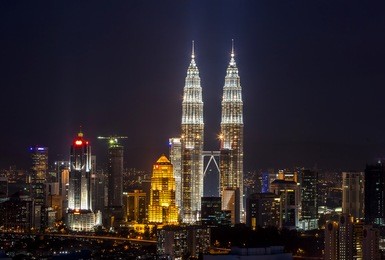 majestic view of petronas twin towers at night kuala lumpur