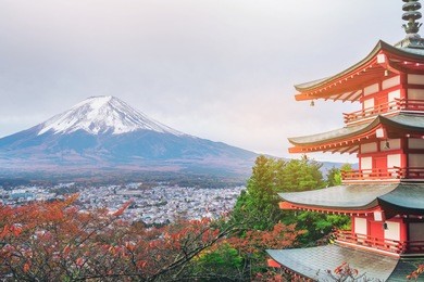 mount fuji and chureito pagoda at sunrise in autumn, japan.