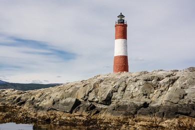 lighthouse les eclaireurs in beagle channel near ushuaia (tierra del fuego)