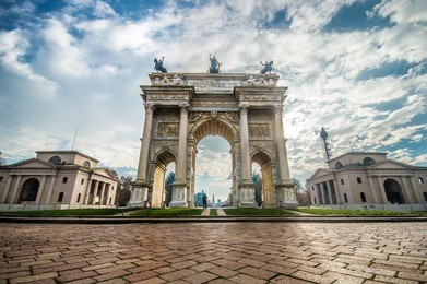 arco della pace (porta sempione) in milan