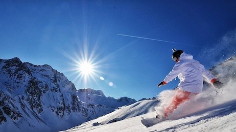 freerider snowboarder