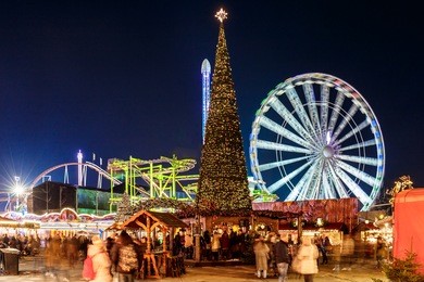 christmas fair in hyde park in 2016, london