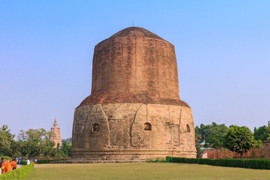 dhamekh stupa at sarnath, varanasi, india.