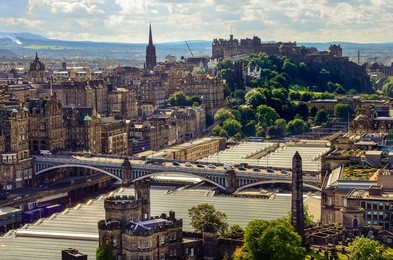 scenic view of edinburgh skyline with the castle in background, scotland, united kingdom