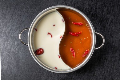 dishes prepared with medicinal herbs pan chinese food(hot pot)