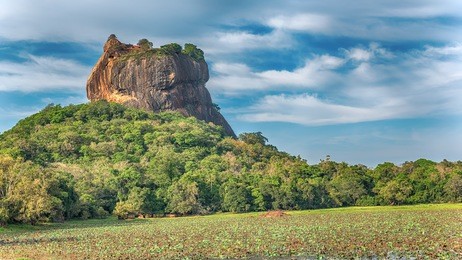 sri lanka: ancient lion rock fortress in sigiriya or sinhagiri

