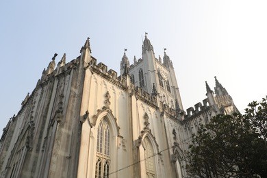 st pauls cathedral is a anglican cathedral in kolkata