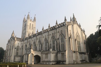 st pauls cathedral is a anglican cathedral in kolkata