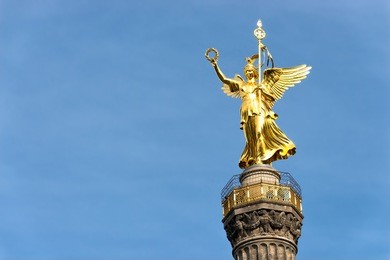 victory monument (siegessauele) in berlin