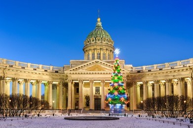 christmas tree near kazan cathedral , st petersburg, russia
