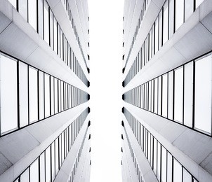 symmetrical minimal architecture