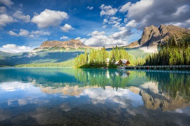 emerald lake in banff national park, british columbia, canada