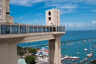 lacerda elevator with sky and blue sea in sunny day