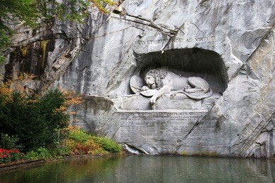 dying lion monument, lucerne, switzerland