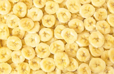 many slices of banana fruit close up