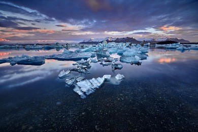jokulsarlon lagoon, beautiful cold landscape picture of icelandic glacier lagoon bay, iceland