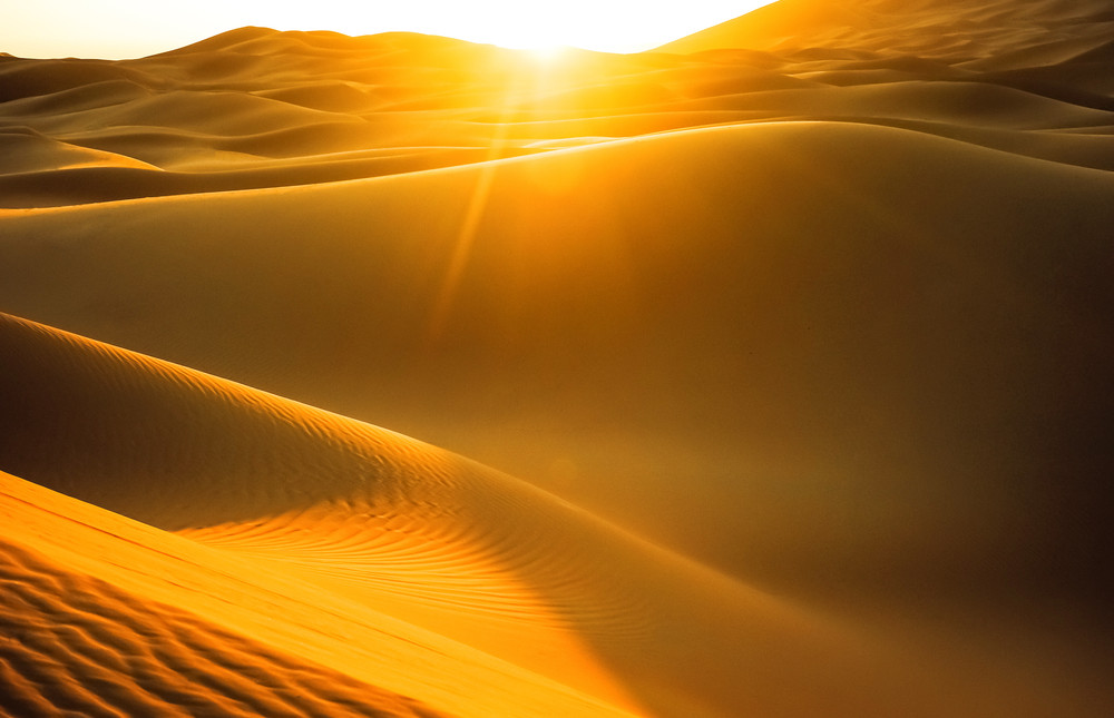 beautiful sand dunes in the sahara desert