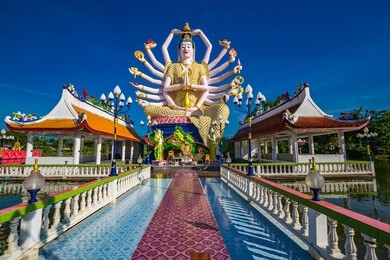 budhist temple wat plai laem on koh samui