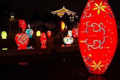 xi 'an datang furong garden lanterns