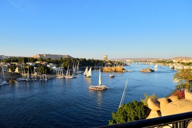 a scene for the nile in aswan