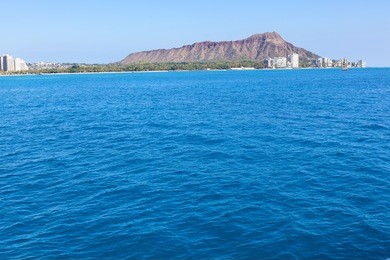 waikiki beach and diamond head crater on the island of oahu, hawaii