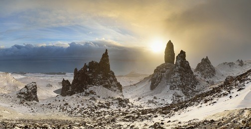 winter sunrise over old man of storr