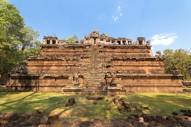 the celestial temple phimeanakas from 11th century is part of the royal palace angkor thom at the cambodian angkor wat heritage site