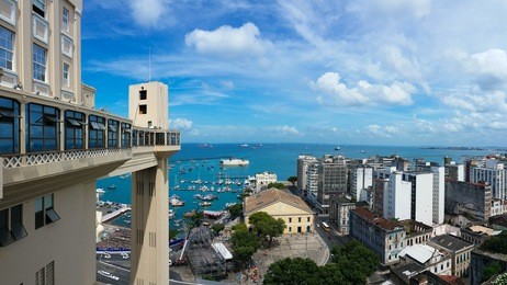 postcard of elevator lacerda in salvador bahia brazil
