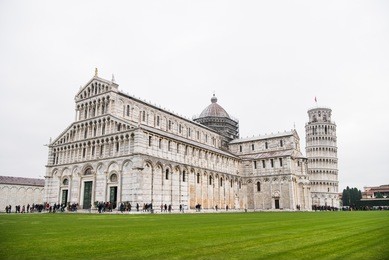 leaning tower of pisa, italy