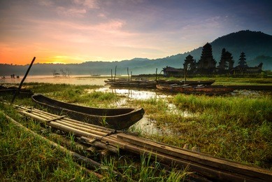 sunrise / dawn landscape of tamblingan lake, bali, indonesia.