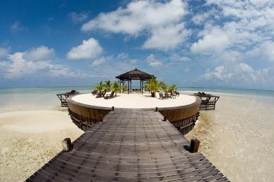 a wonderful gazebo at seashore