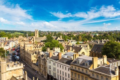 panoramic aerial view of oxford in a beautiful summer day, england, united kingdom