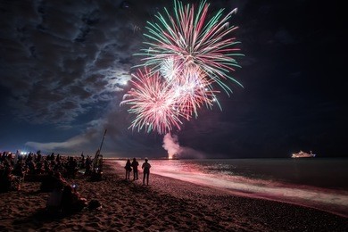 fireworks on the sea in forte dei marmi
