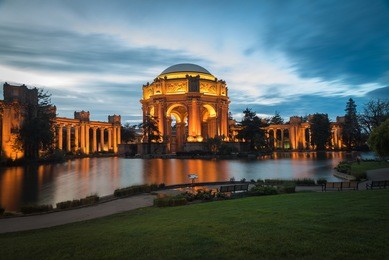 palace of fine arts theatre at night